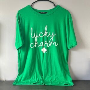 YEXIPO Green Lucky Charm T-Shirt